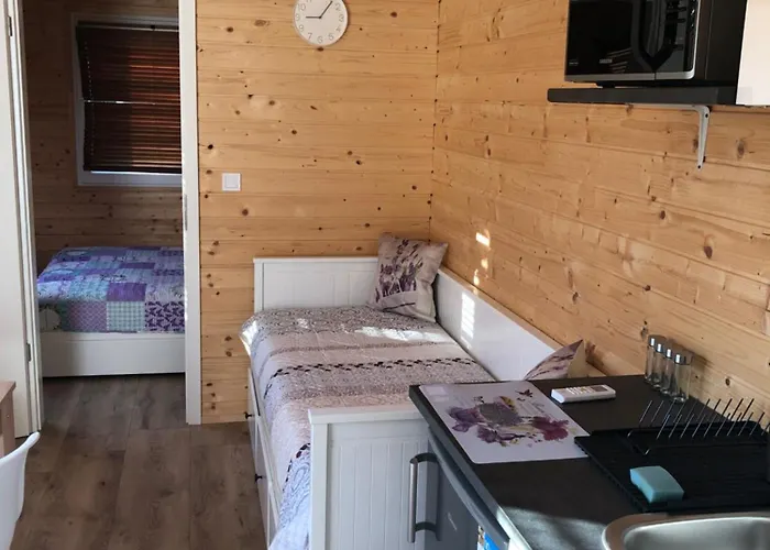 Hetedhet Csillag Apartmanhaz Babonymegyer
