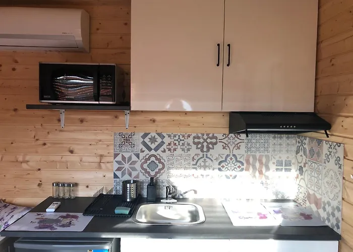 Hetedhet Csillag Apartmanhaz شقة Babonymegyer